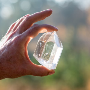 Clear quartz can help you clear your mind for easier travel to parallel universes.
