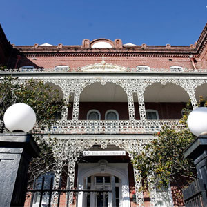 Historic St. Vincent's Guest House in New Orleans - Is It Really Haunted? by Psychic Mackenzie